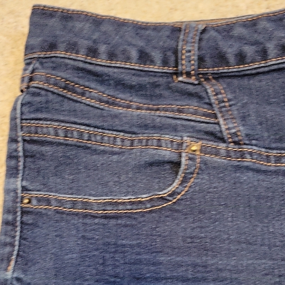 Blue Spice Jean Shorts Classic Blue Cut-Offs Size 13/14 - Picture 7 of 9